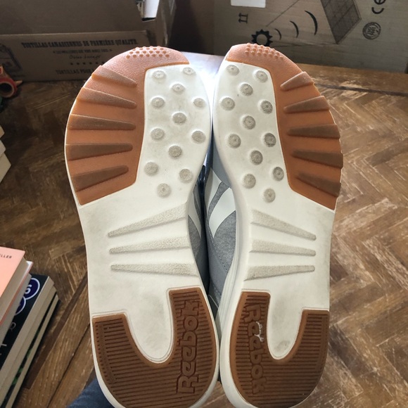 Reebok Running Shoes - Picture 9 of 9